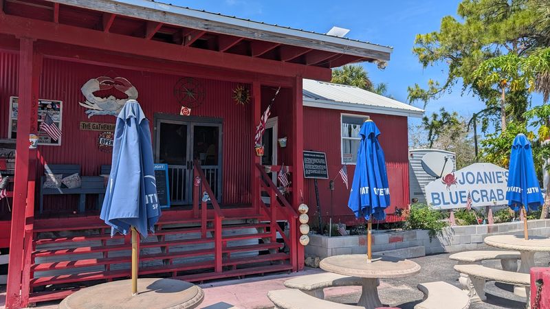 Joanie's Blue Crab Cafe — Ochopee, Florida