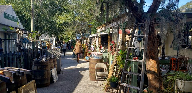 The Outdoor Flea Market Adds a Completely Different Experience