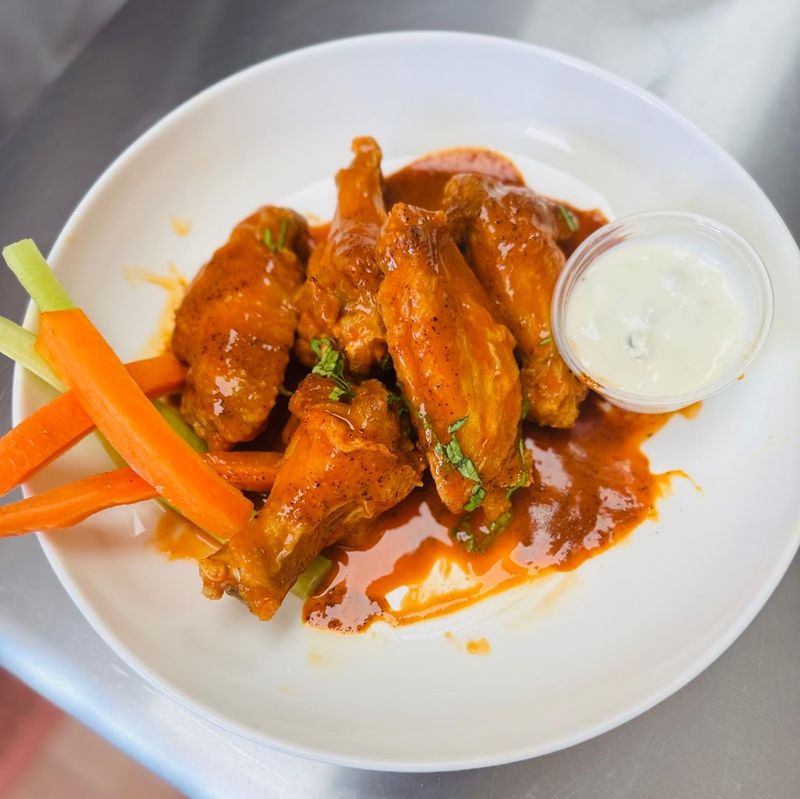 Naked Wings – New Haven