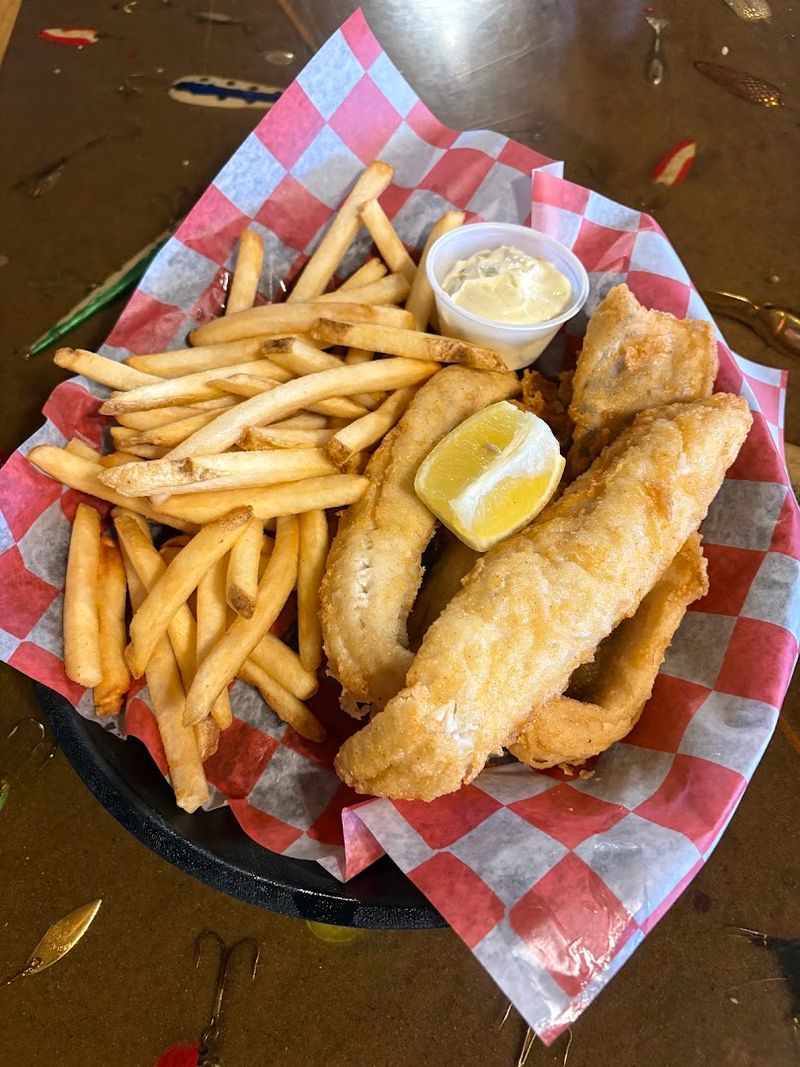 Raber Bay Bar & Restaurant - Goetzville