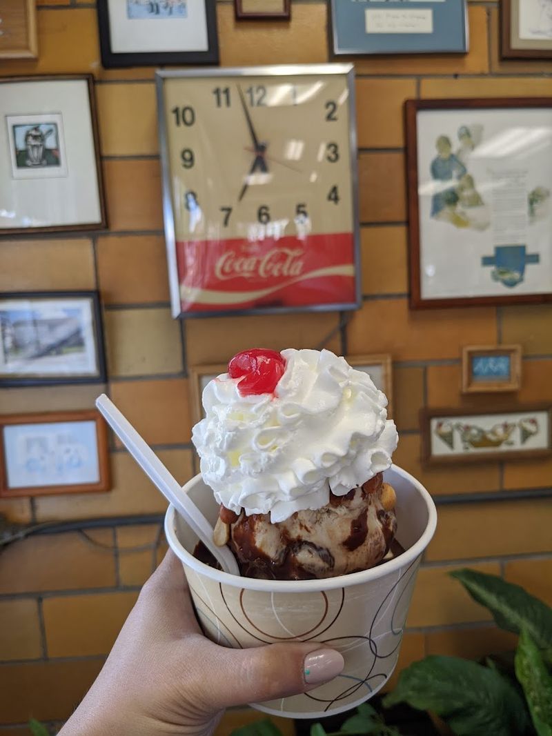 Plainwell Ice Cream - Super Sundae Cones & Bowls