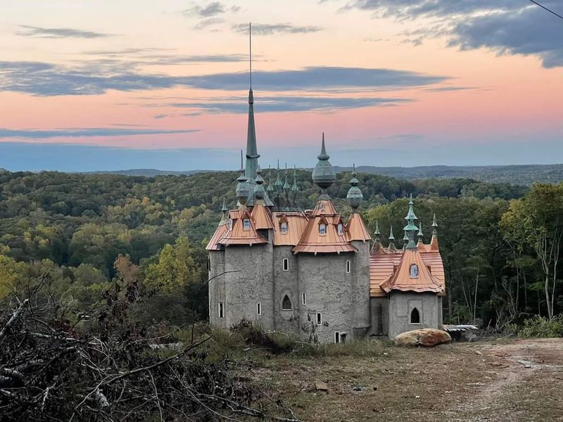 Castle Mont Rouge, Pittsboro, Chatham County