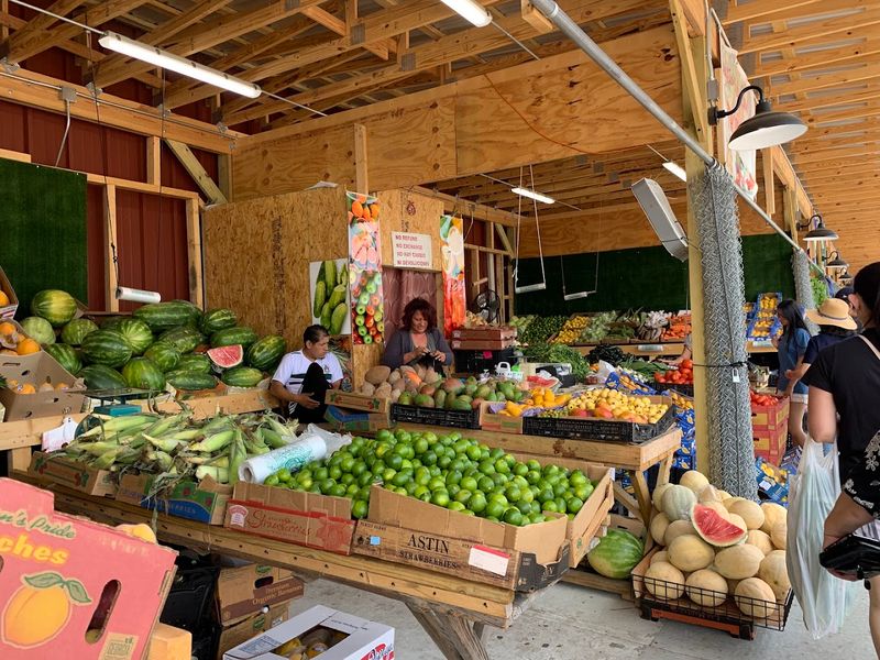 Pendergrass Flea Market, Pendergrass, Jackson County