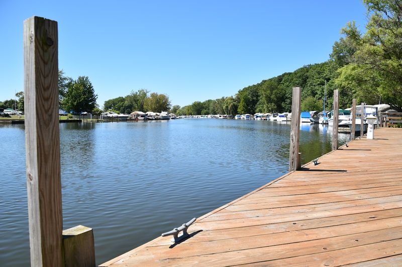 Mentor Lagoons Beach (Mentor, Lake)