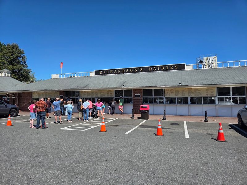 Richardson's Ice Cream &mdash; Middleton