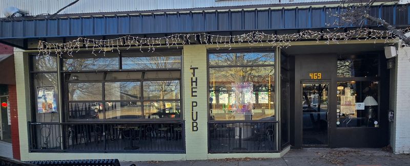 The Pub at EAV (East Atlanta Village, Atlanta)