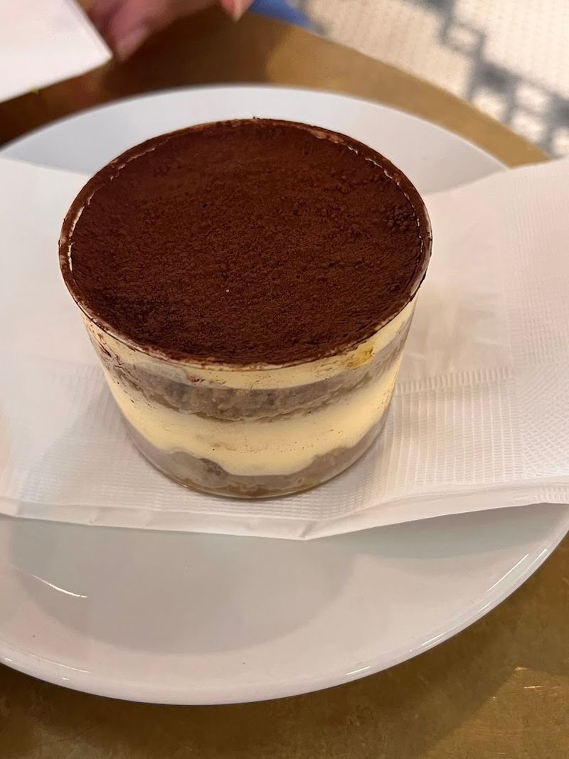 Tatte Bakery & Cafe - 399 Boylston St, Boston, MA 02116