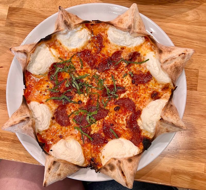 Mister O1 Extraordinary Pizza
