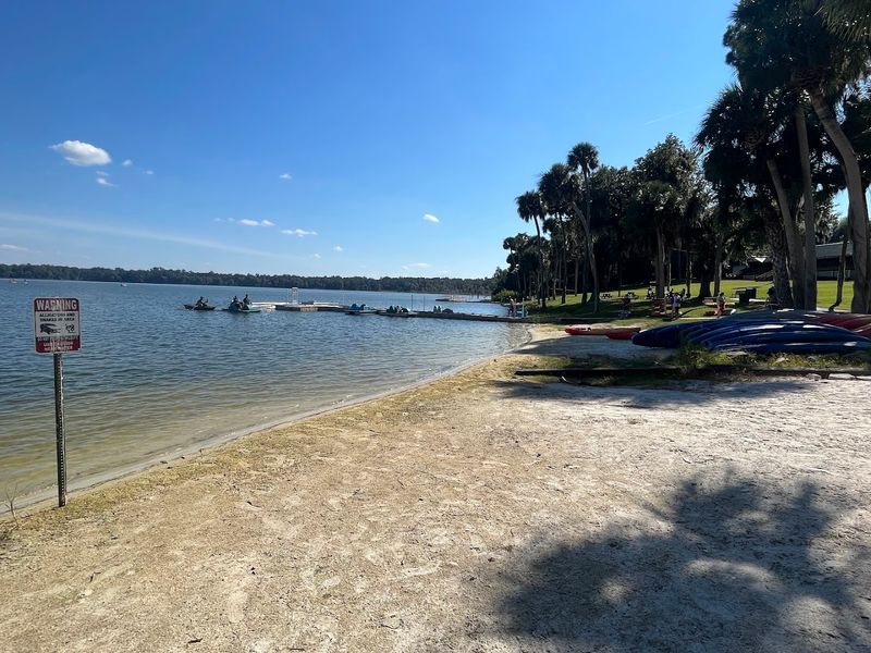Lake Wauburg (Gainesville, Florida)