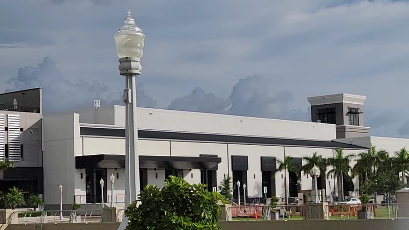 Downtown Fort Myers River District Farmers Market &ndash; Fort Myers