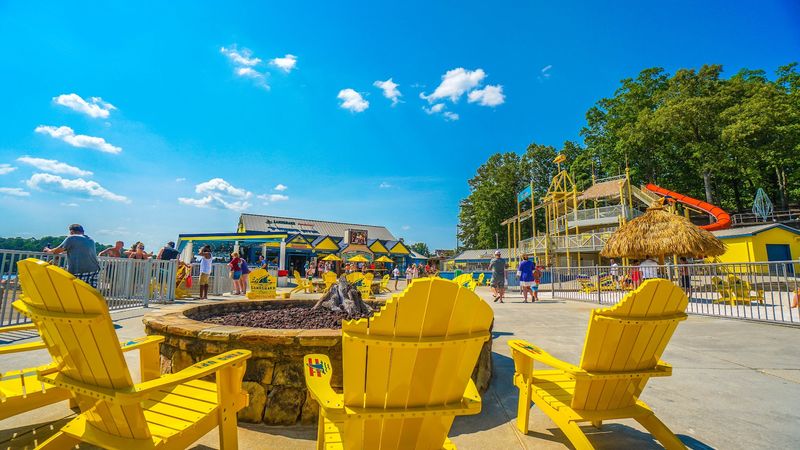 Legacy Villas at Lanier Islands - Water park access included with eligible stays