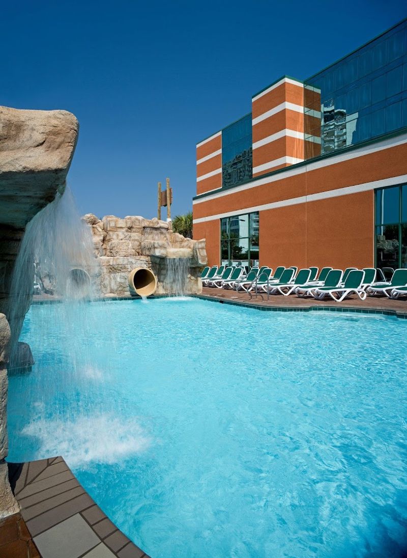 Holiday Inn & Suites Virginia Beach - North Beach (Virginia Beach)