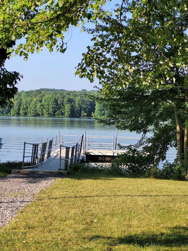 Lake Wilhelm &mdash; The Underrated Paddler's Paradise