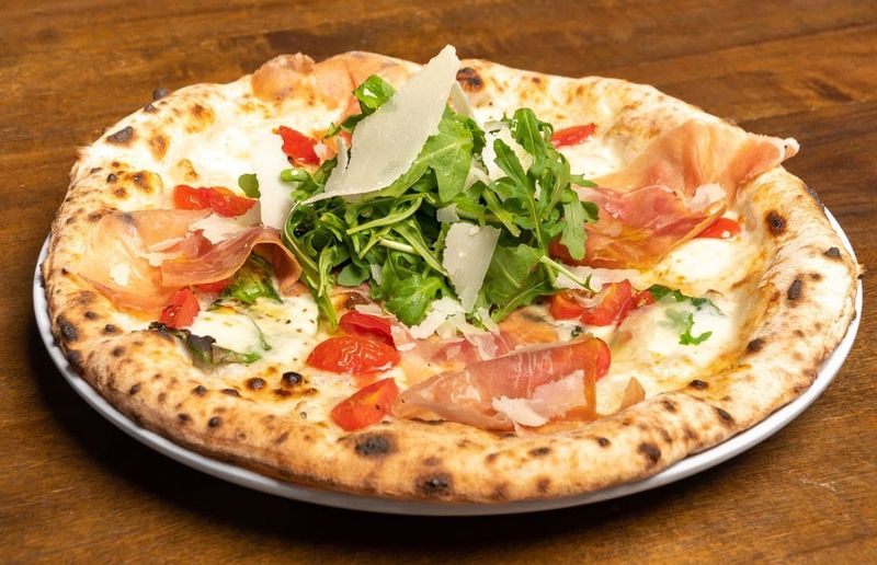 Crust Pizzeria Napoletana (Vienna)