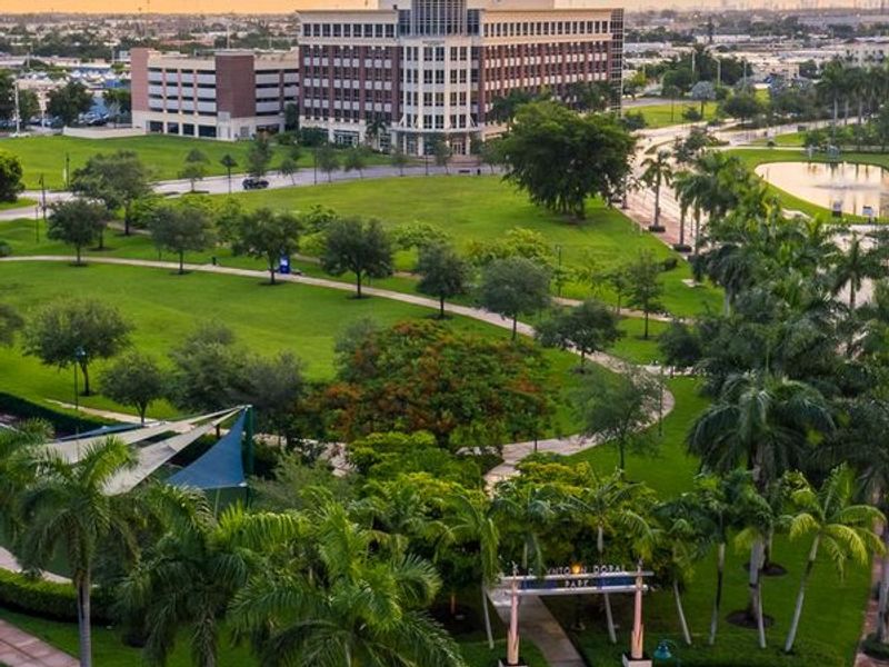 Downtown Doral Park (Doral)