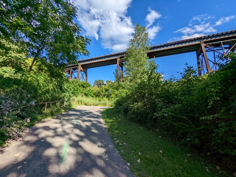 Towpath Trail - Peninsula, Summit County