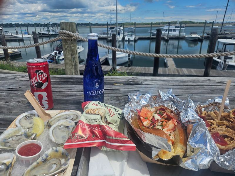 Copps Island Oyster Shack (Stratford)