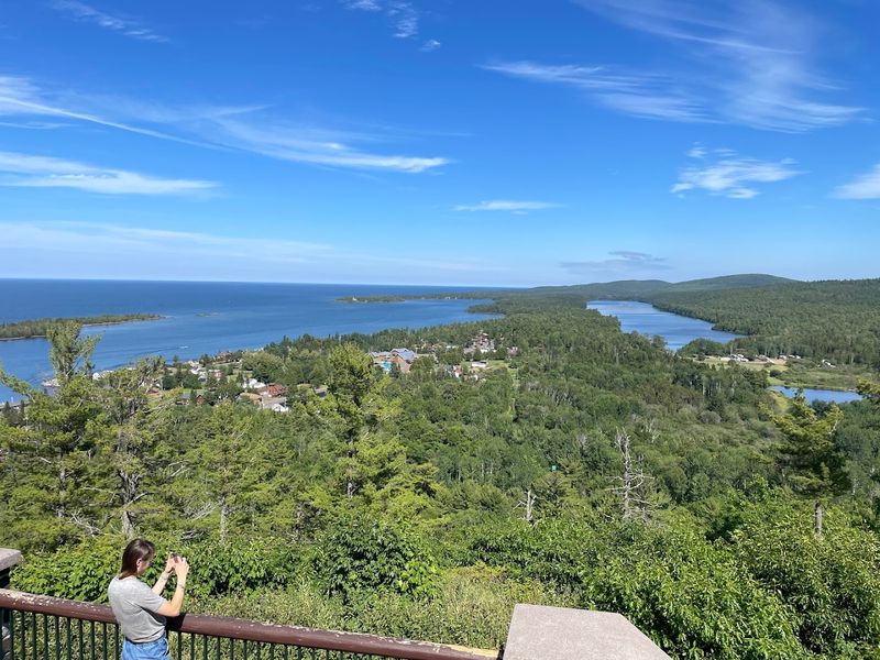 Brockway Mountain Drive Summit