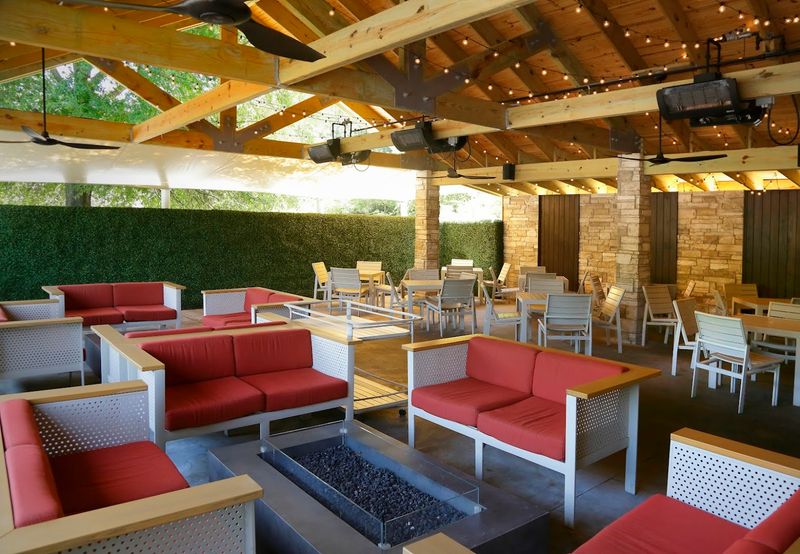 Mermaid Winery (Norfolk / Virginia Beach)