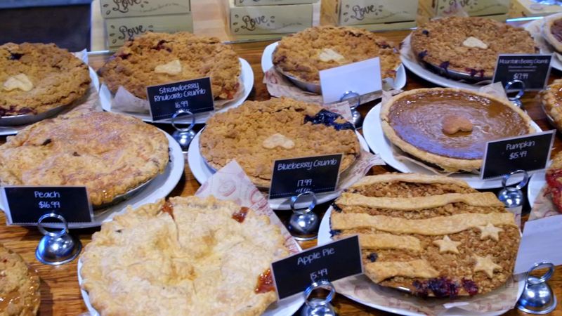 Grand Traverse Pie Company - Traverse City