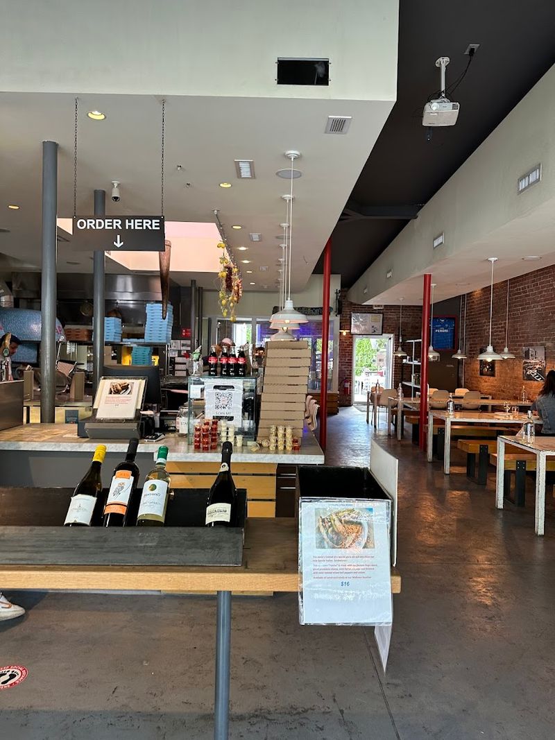 Varuni Napoli (Atlanta)
