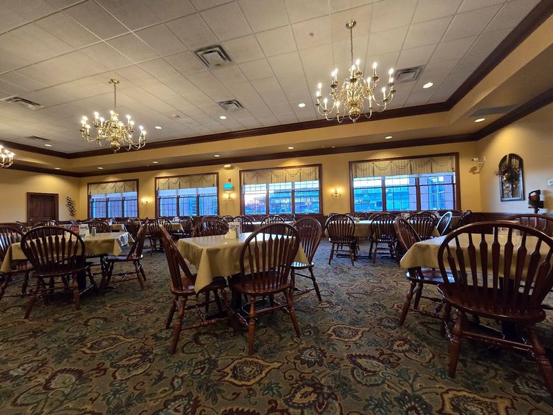 Hartville Kitchen (Hartville)