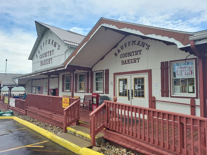 Kauffman's Country Bakery - Millersburg, Ohio