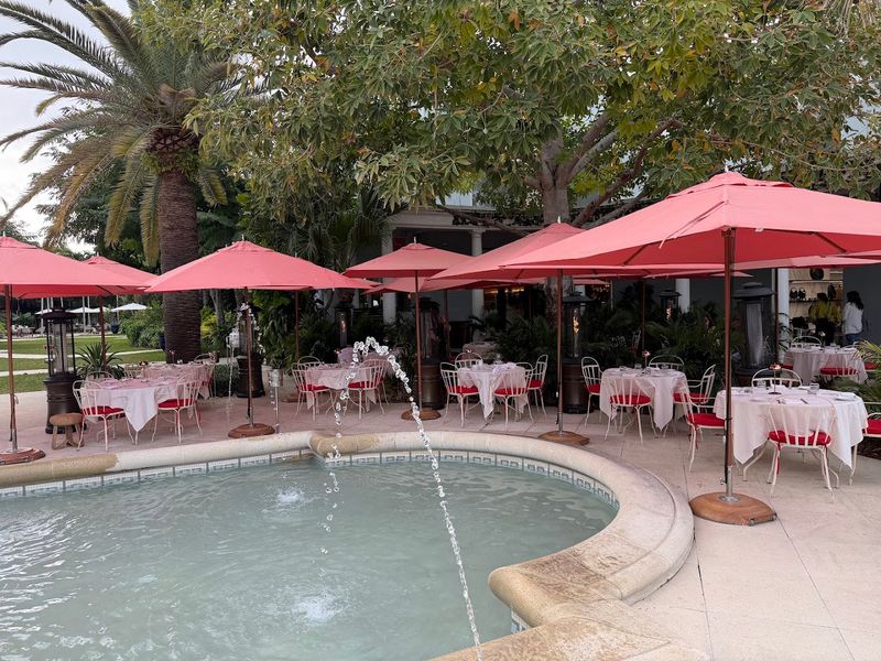 Sant Ambroeus - Palm Beach