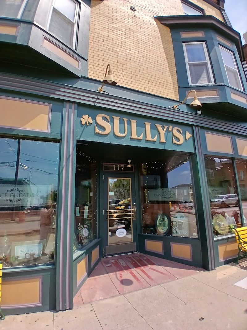 Sully's Irish Pub — Medina