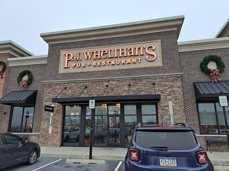 P.J. Whelihan's Pub + Restaurant (Lancaster)
