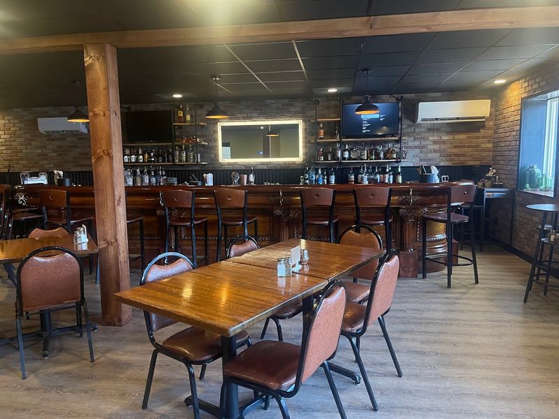 Mattucci's Willow Cafe