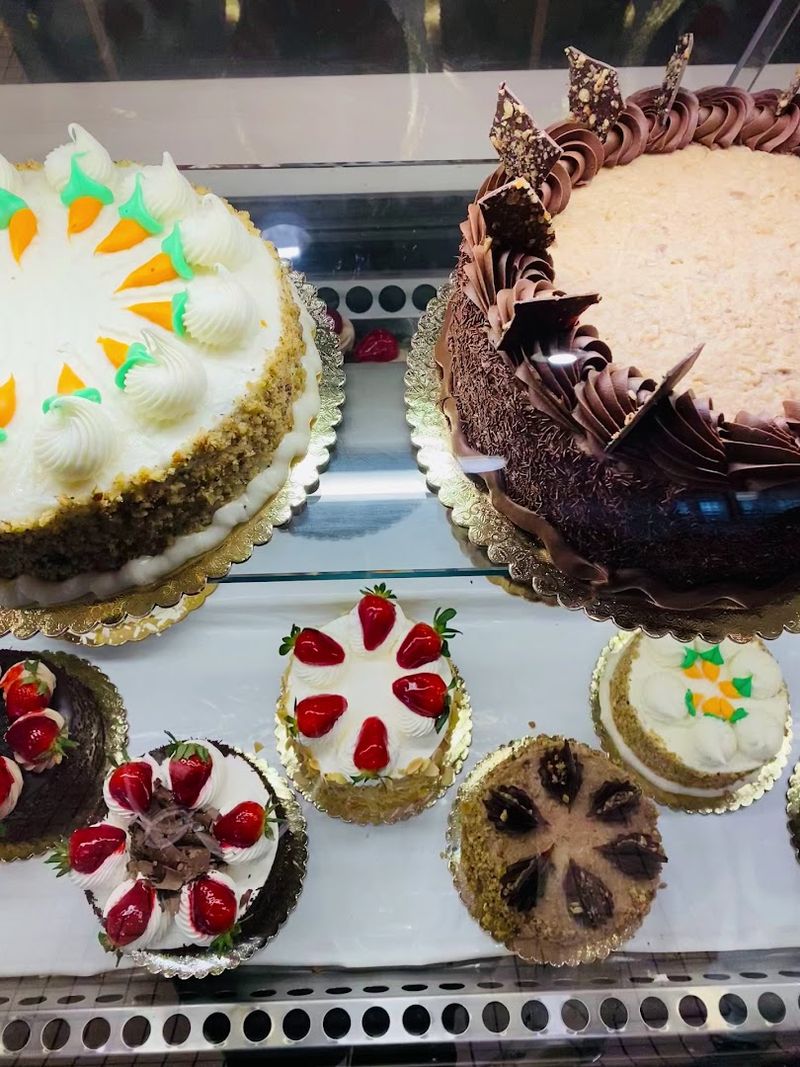 Astoria Pastry Shop - Detroit, Michigan
