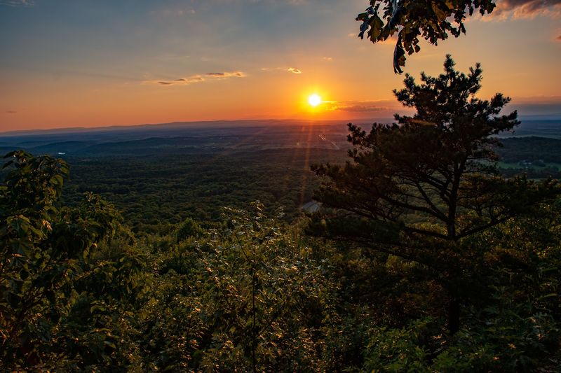 Bear's Den Overlook