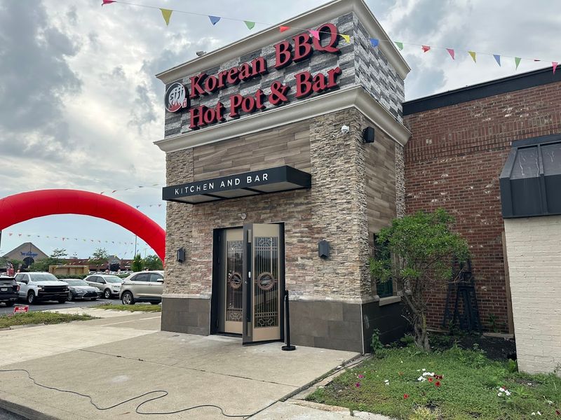 Siji Korean BBQ & Hot Pot and Bar