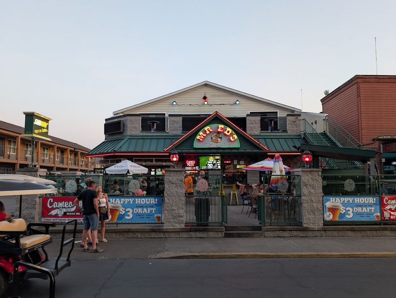 Mr. Ed’s Bar & Grille