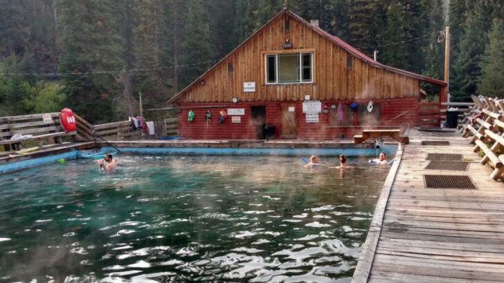 Montana Hot Spring Resorts That Feel Like Hidden Gems in Plain Sight