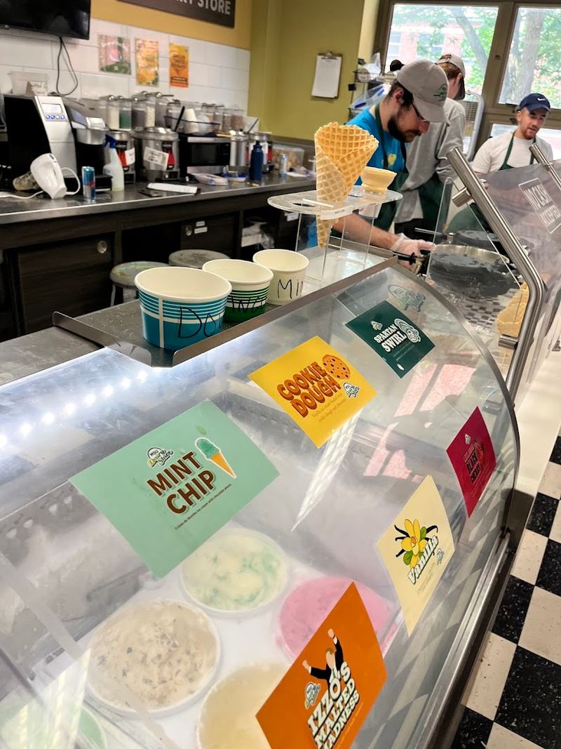 MSU Dairy Store - Spartan Sundae Builds
