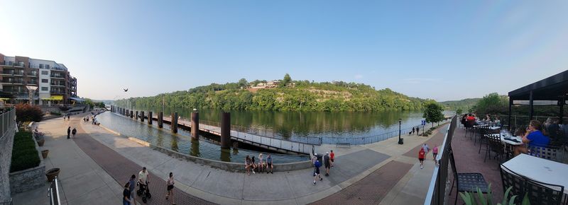 The Lakeside Boardwalk Experience