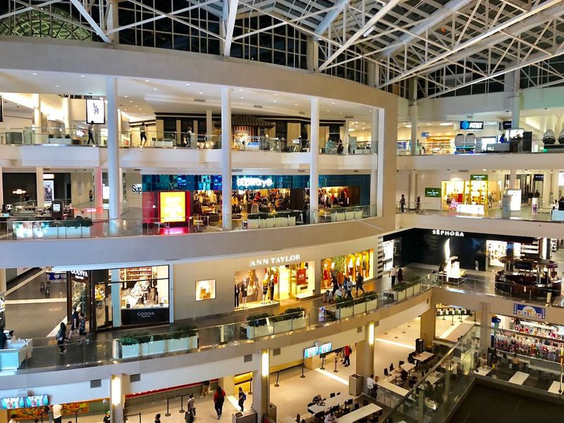 Pentagon City Fashion Centre