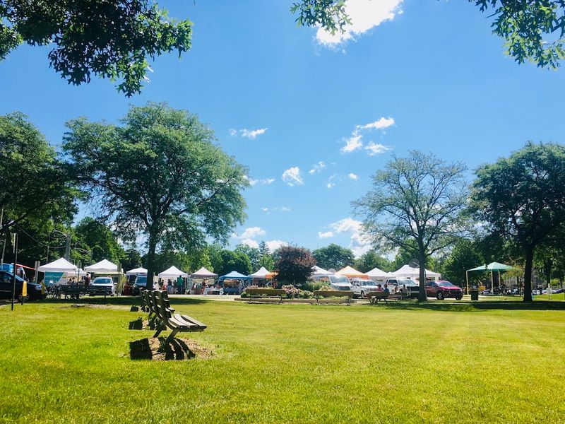 East Lansing Farmers Market &mdash; East Lansing, Michigan