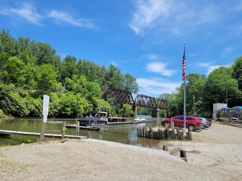 Sandusky Riverwalk - Fremont