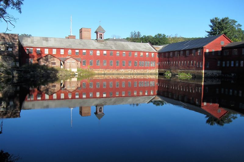 Farmington River Valley Drive, Collinsville, Hartford County