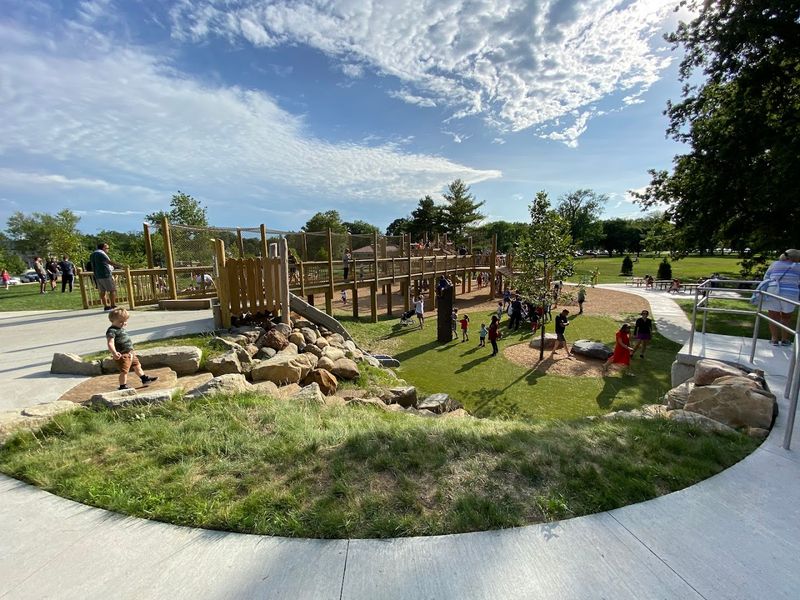 Lindsey Family Play Space - Cleveland