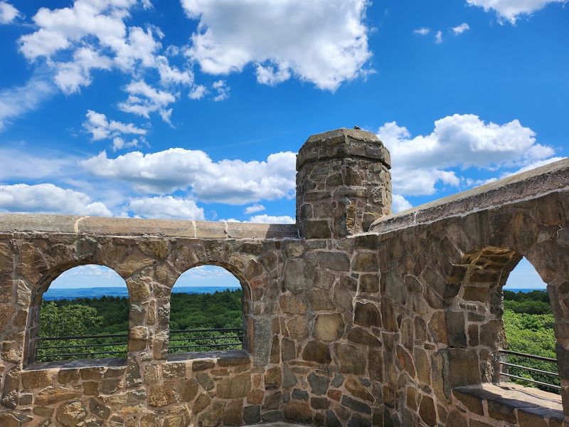 Sleeping Giant State Park