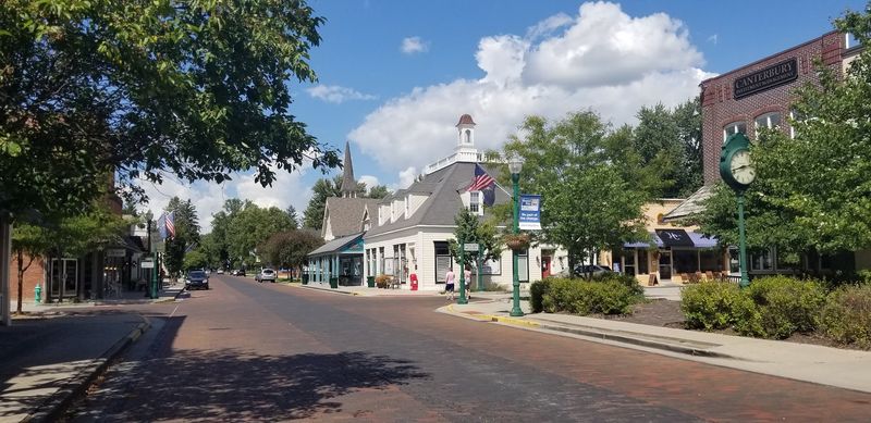 Main Street Village Charm & Local Caf&eacute;s