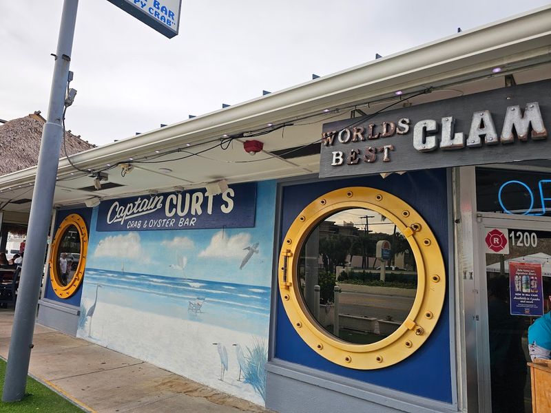 Captain Curt's Crab & Oyster Bar &ndash; Sarasota
