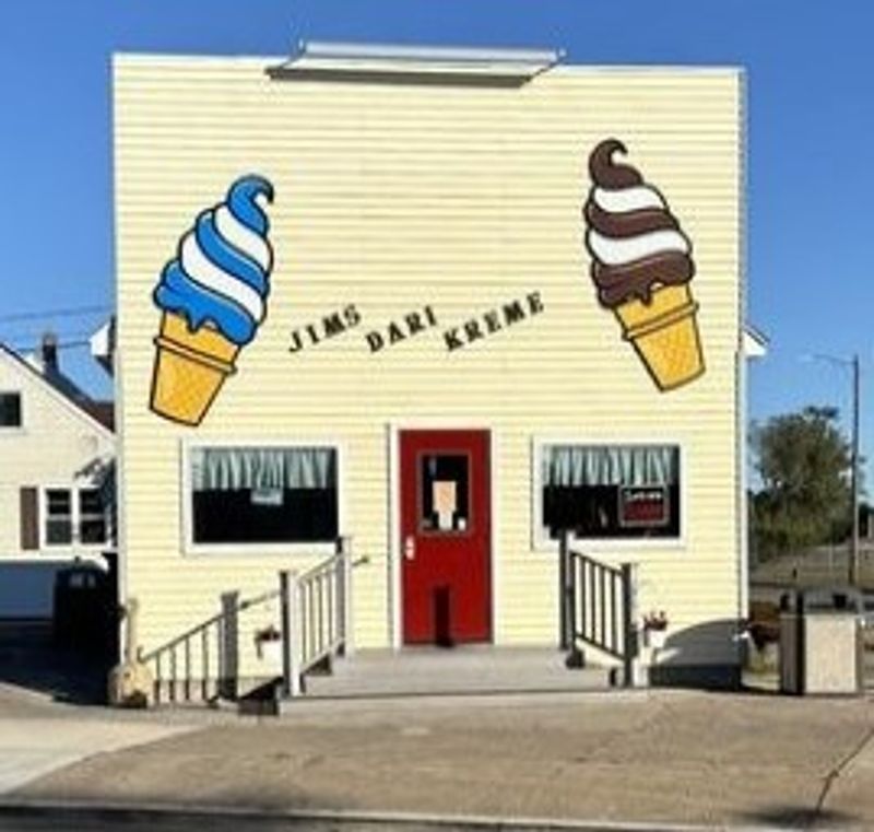 Jim’s Dari Kreme - Weekly Rotating Sundaes