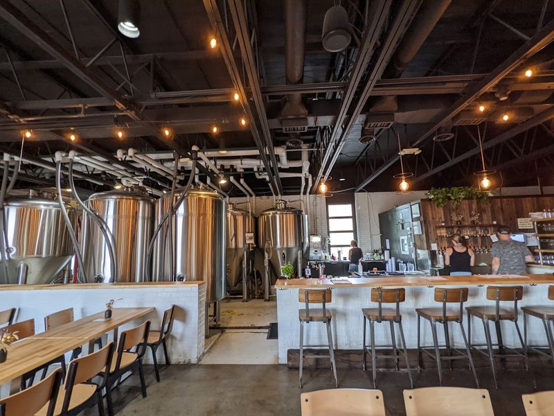 Batch Brewing Company (Detroit)