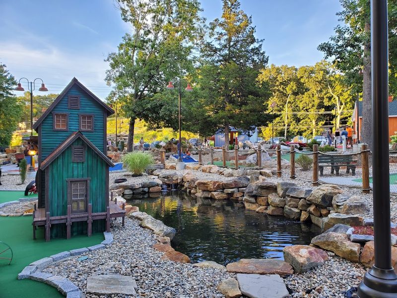 Copper Creek Mini Golf (Montville)