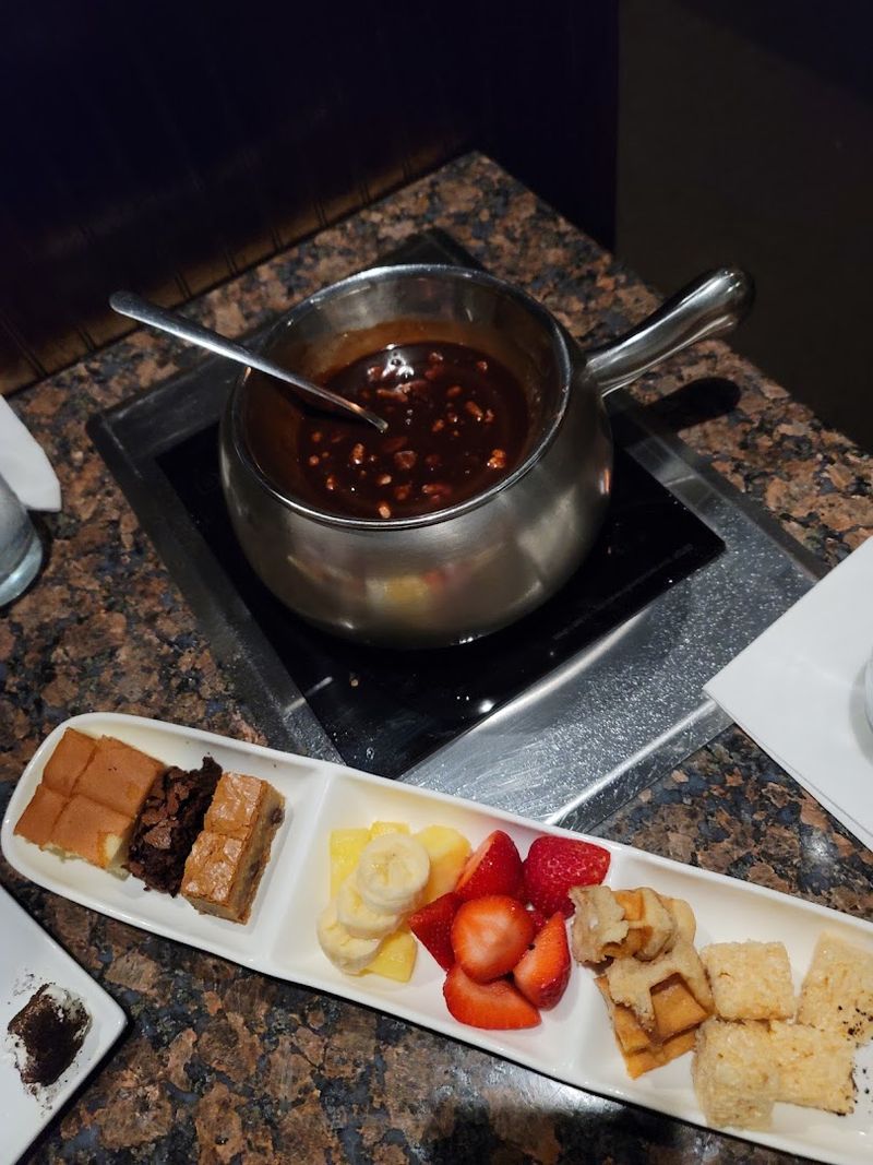 The Melting Pot - Virginia Beach